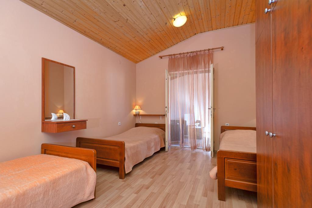 Holiday Home Leonida Jelsa  Ngoại thất bức ảnh