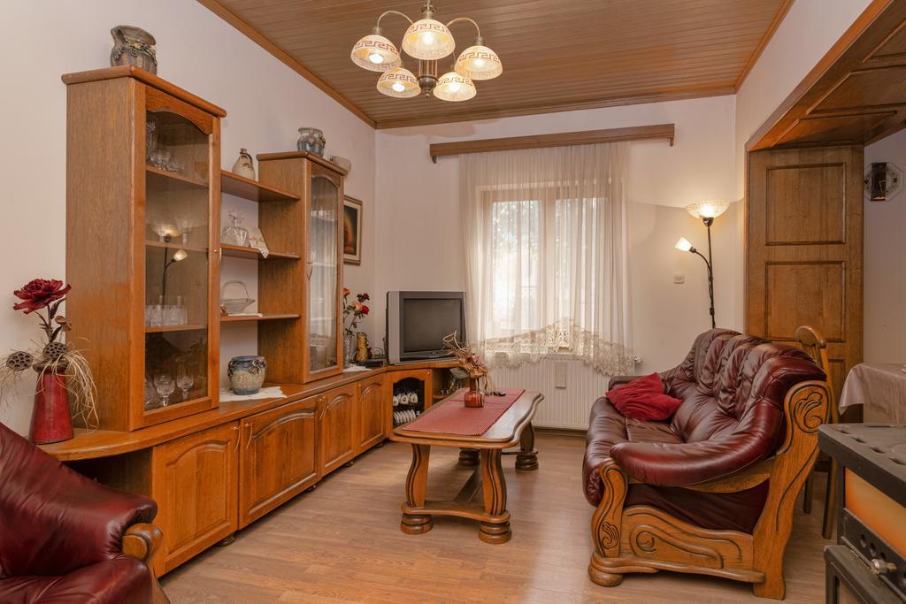 Holiday Home Leonida Jelsa  Ngoại thất bức ảnh